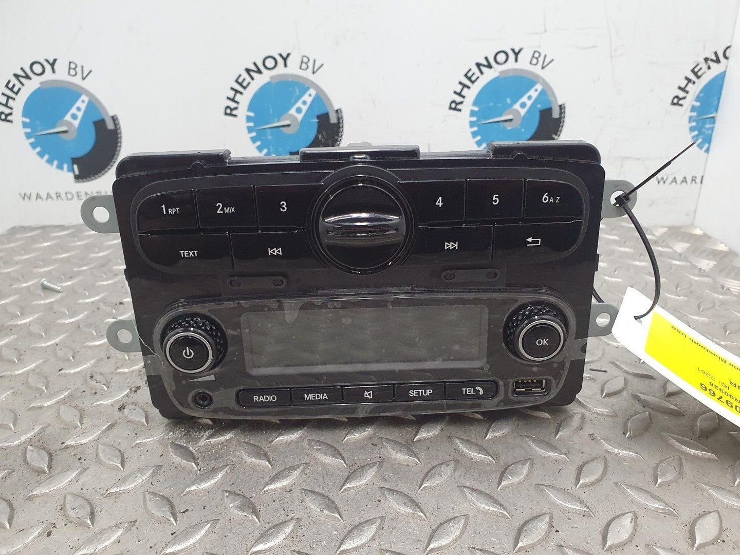 SMART FORFOUR RADIO 4539008707 2019, Ophalen of Verzenden, Gebruikt, Stiba lid