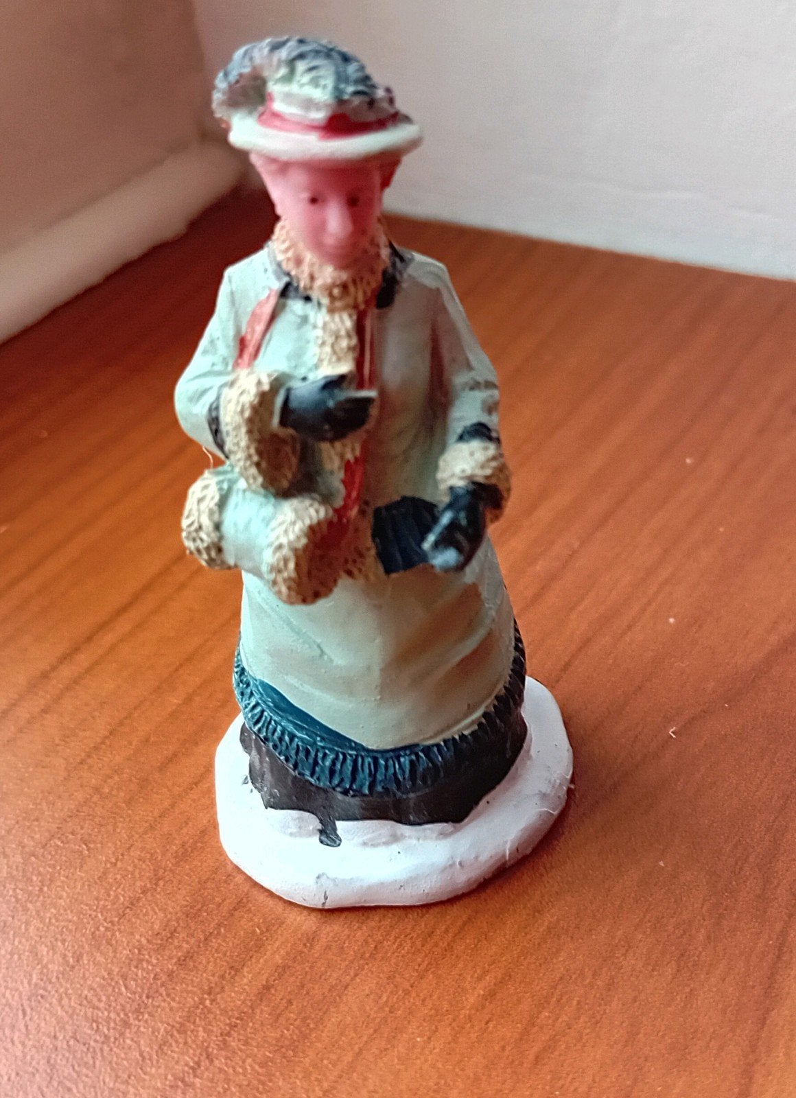 Lemax dame Christmas baby, retired, Lemax figuur Kerstdorp, Ophalen of Verzenden, Nieuw