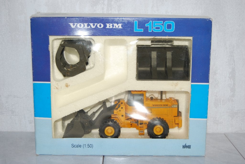 NZG Volvo BM L150 Loader 359/Set, Ophalen of Verzenden, Zo goed als nieuw, Hijskraan, Tractor of Landbouw, NZG