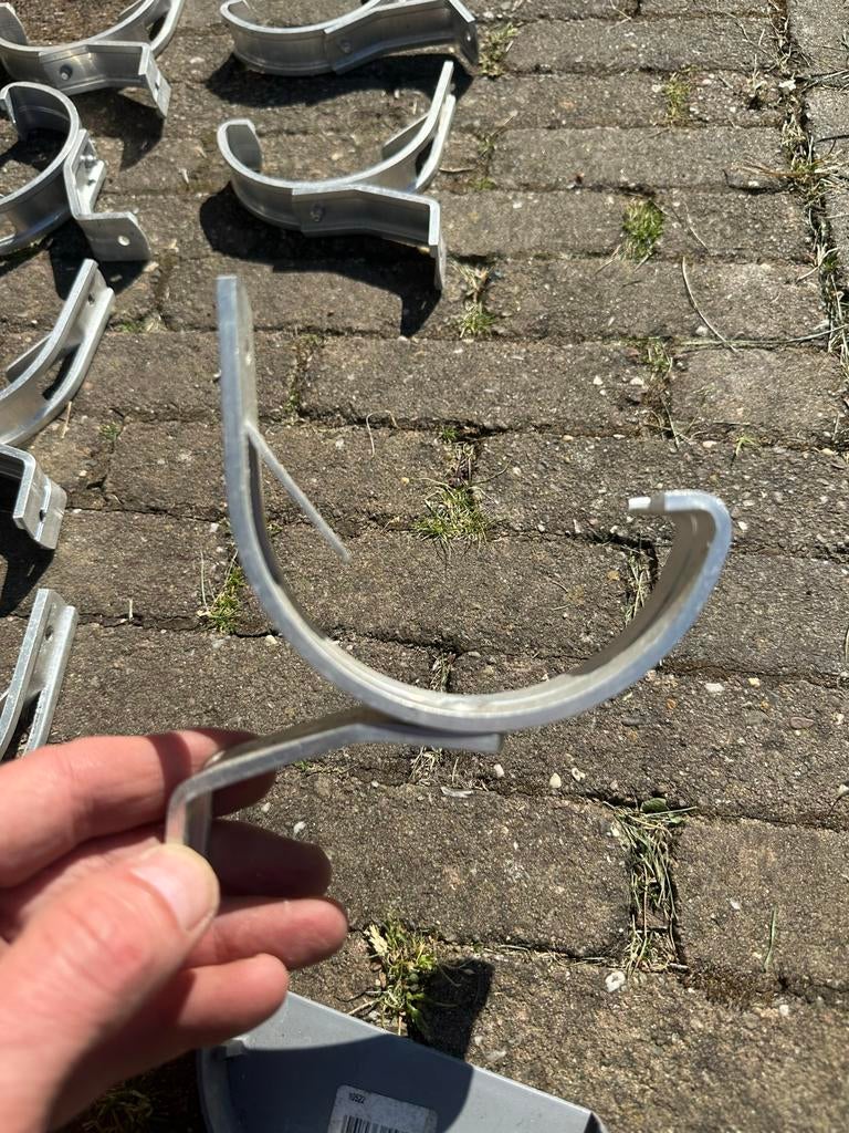 Dakgoot dragers en eindstukken voor schuur/afdak (105mm), Ophalen of Verzenden, Nieuw