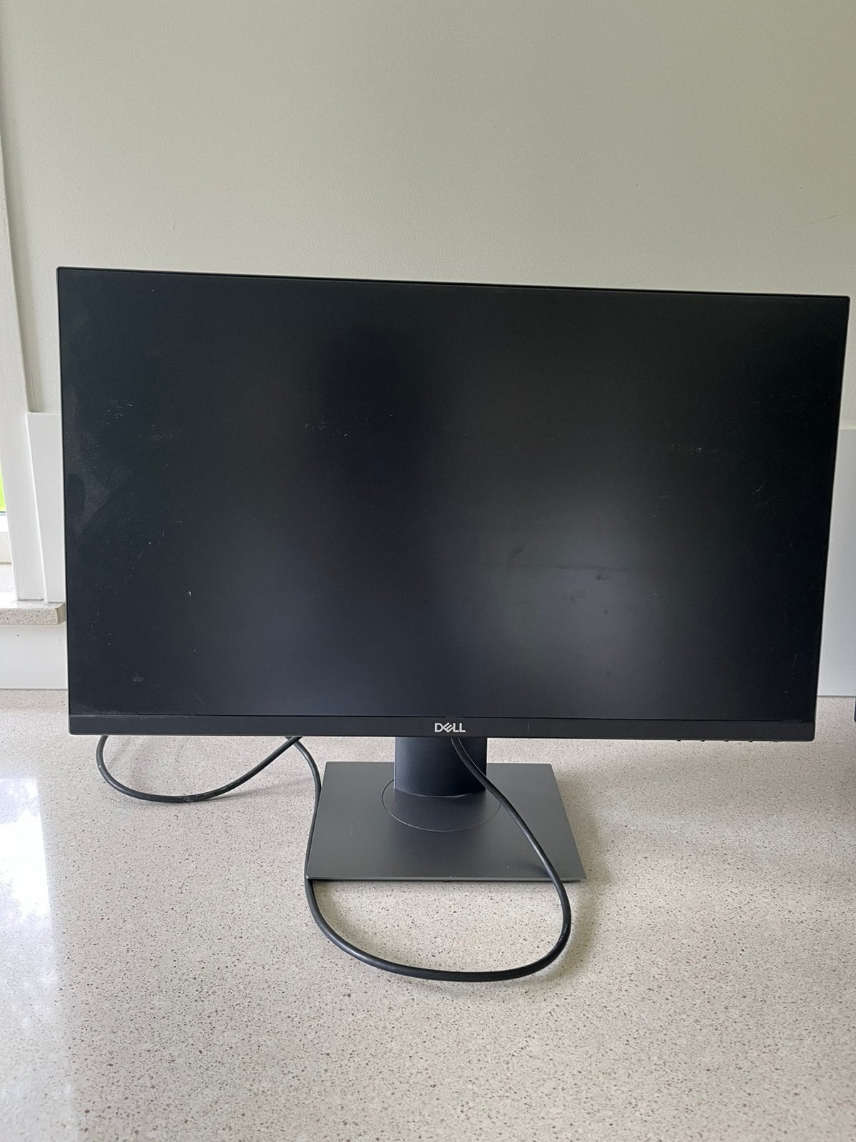 Monitor Dell 24 inch, Computers en Software, Monitoren, Ophalen, Gebruikt, In hoogte verstelbaar