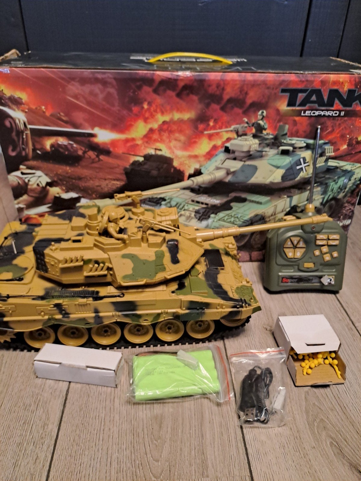 tank leopard ll, Ophalen of Verzenden, Zo goed als nieuw, Overige schalen, Onderdeel