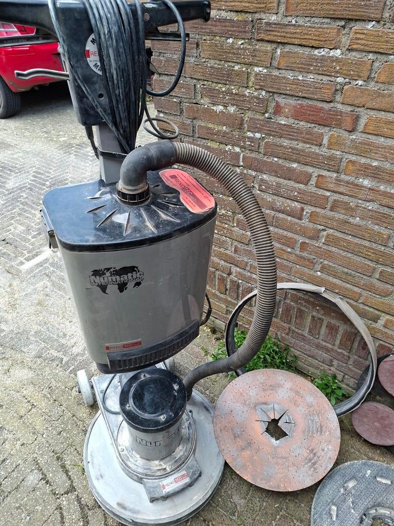Numatic boen / schuur / polijst machine, Doe-het-zelf en Verbouw, Gereedschap | Schuurmachines, Ophalen, 1200 watt of meer, Overige typen