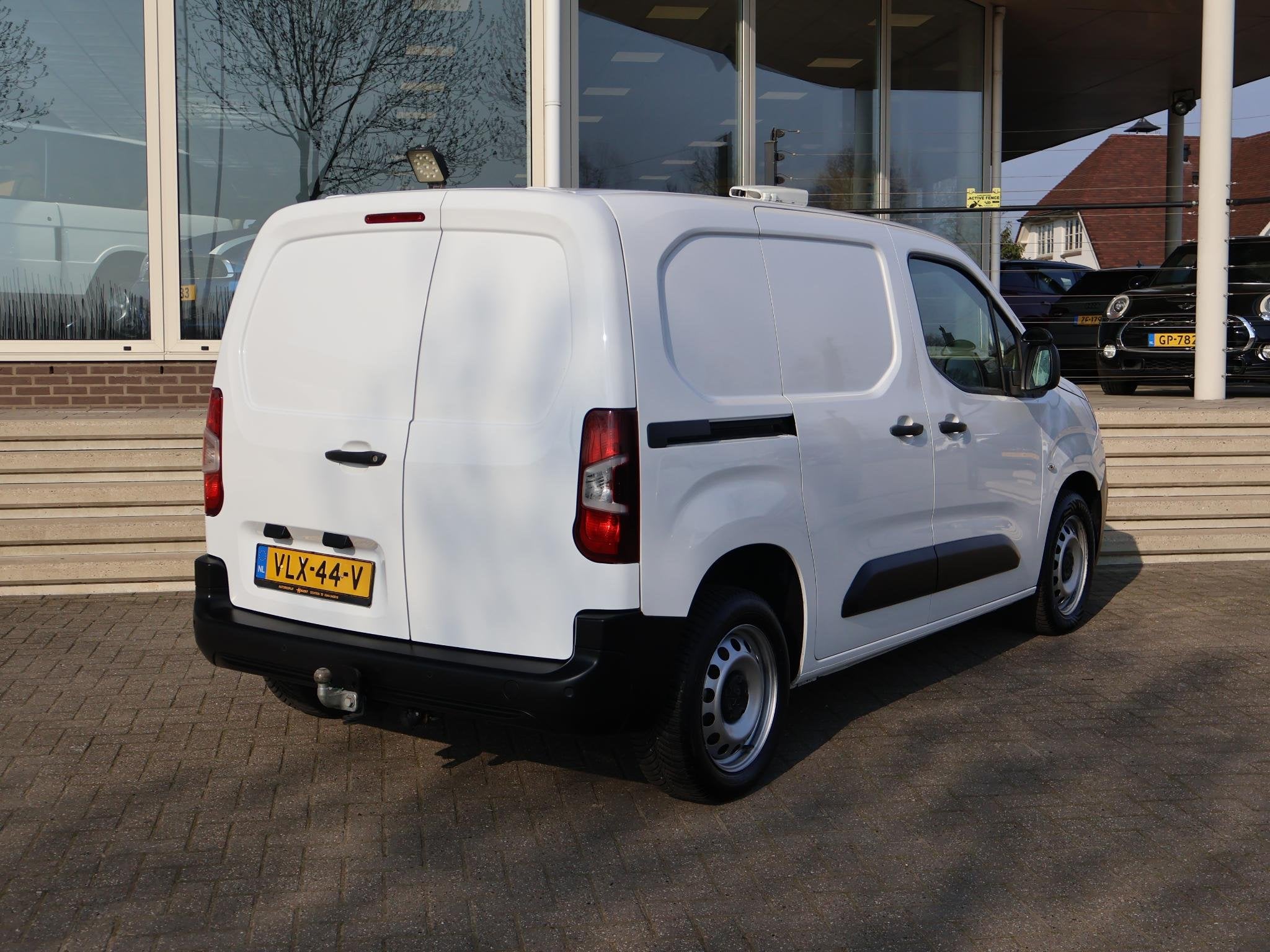 Peugeot Partner 1.5 BLUEHDI 100 PK PREMIUM + BOTT KAST | 230, Voorwielaandrijving, Stof, Gebruikt, Euro 6