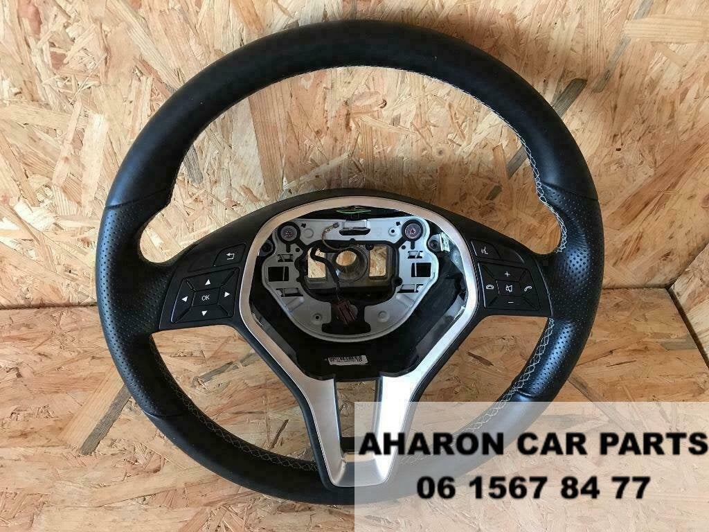W117 W156 W176 W204 W246 Stuur A2184601918 9E38 Leder 191, Gebruikt