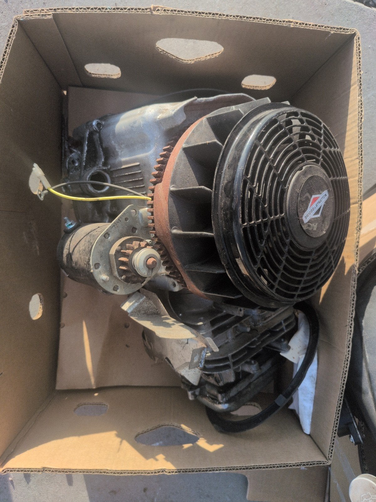 Diverse motoren: Briggs & Stratton en Honda, Ophalen
