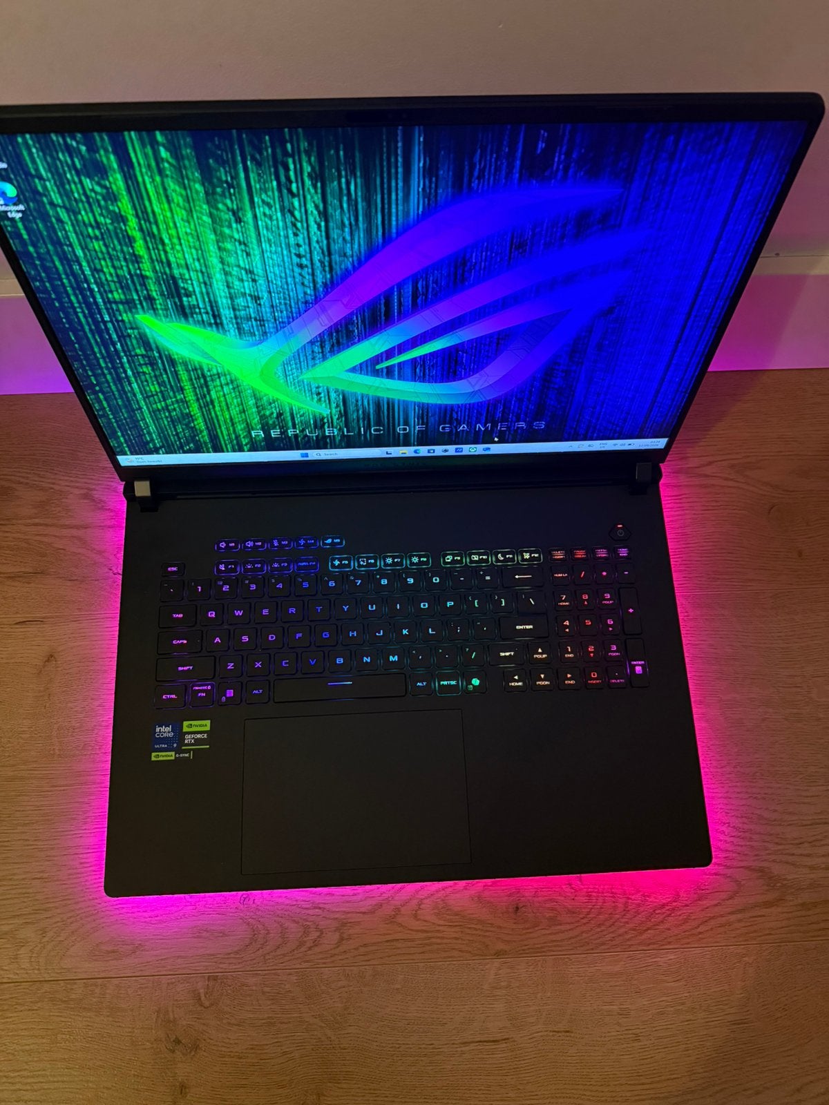 SUS ROG Strix SCAR 18 – RTX 5080 | Ultra 9 | 32GB | 2TB |, Ophalen of Verzenden, Zo goed als nieuw, Gaming, SSD
