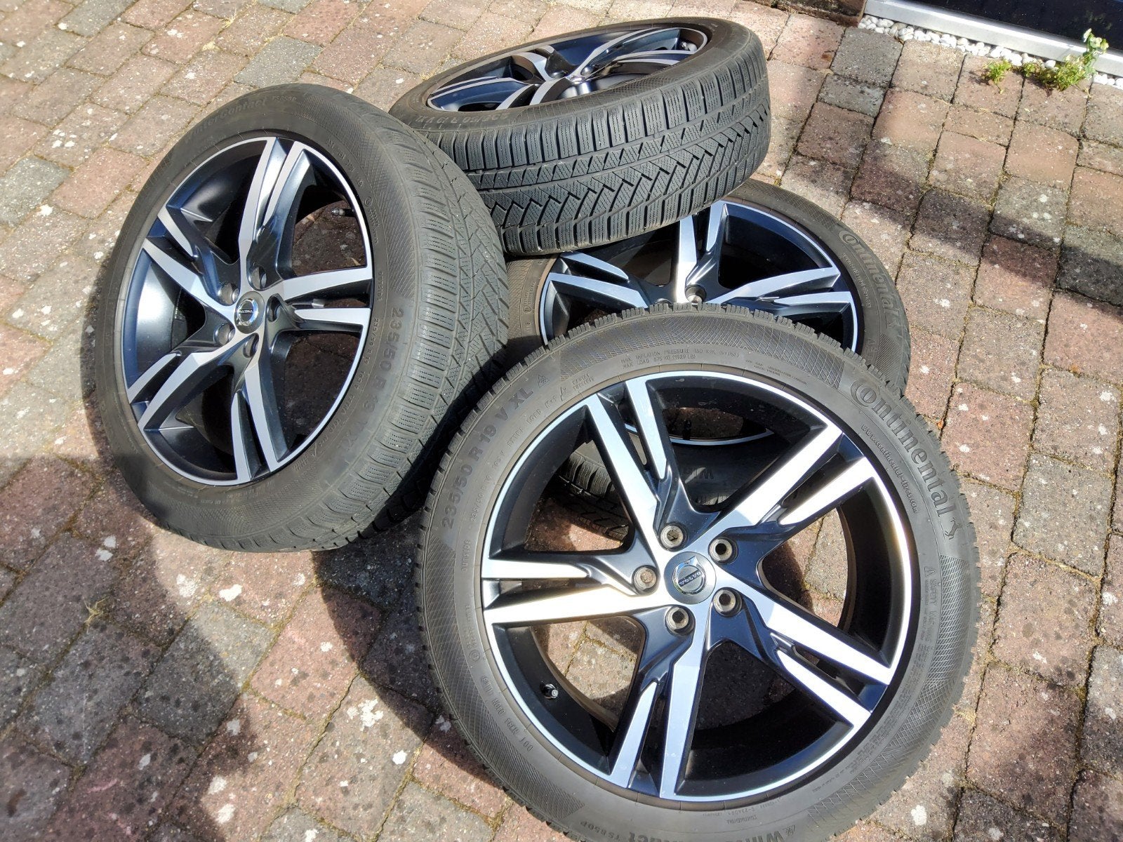 Volvo V/XC Velgen met Continental Winterbanden (4-6mm), Auto-onderdelen, Banden en Velgen, Gebruikt, Banden en Velgen, Winterbanden
