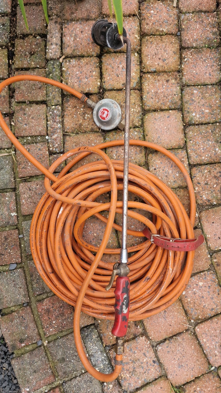 Onkruidbrander met gasslang en drukregelaar, Ophalen, Gebruikt, Onbekend