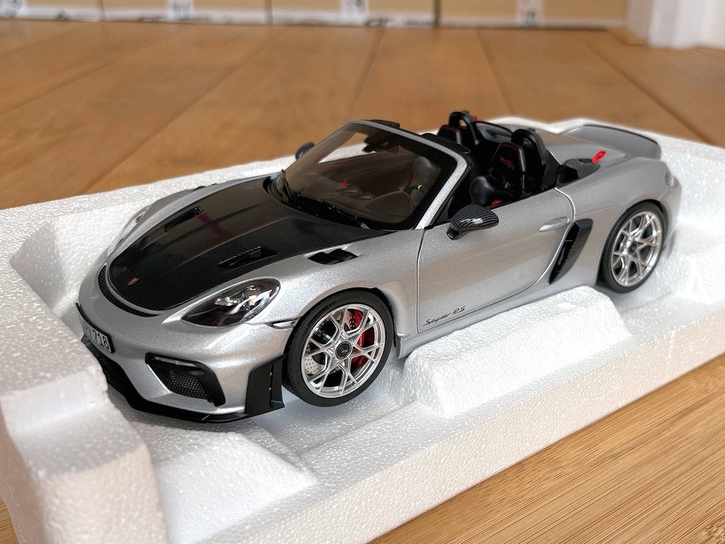 Porsche Boxster 718 Spyder RS Weissach Pack zilver Norev ovp, Ophalen of Verzenden, Nieuw, Auto, Norev