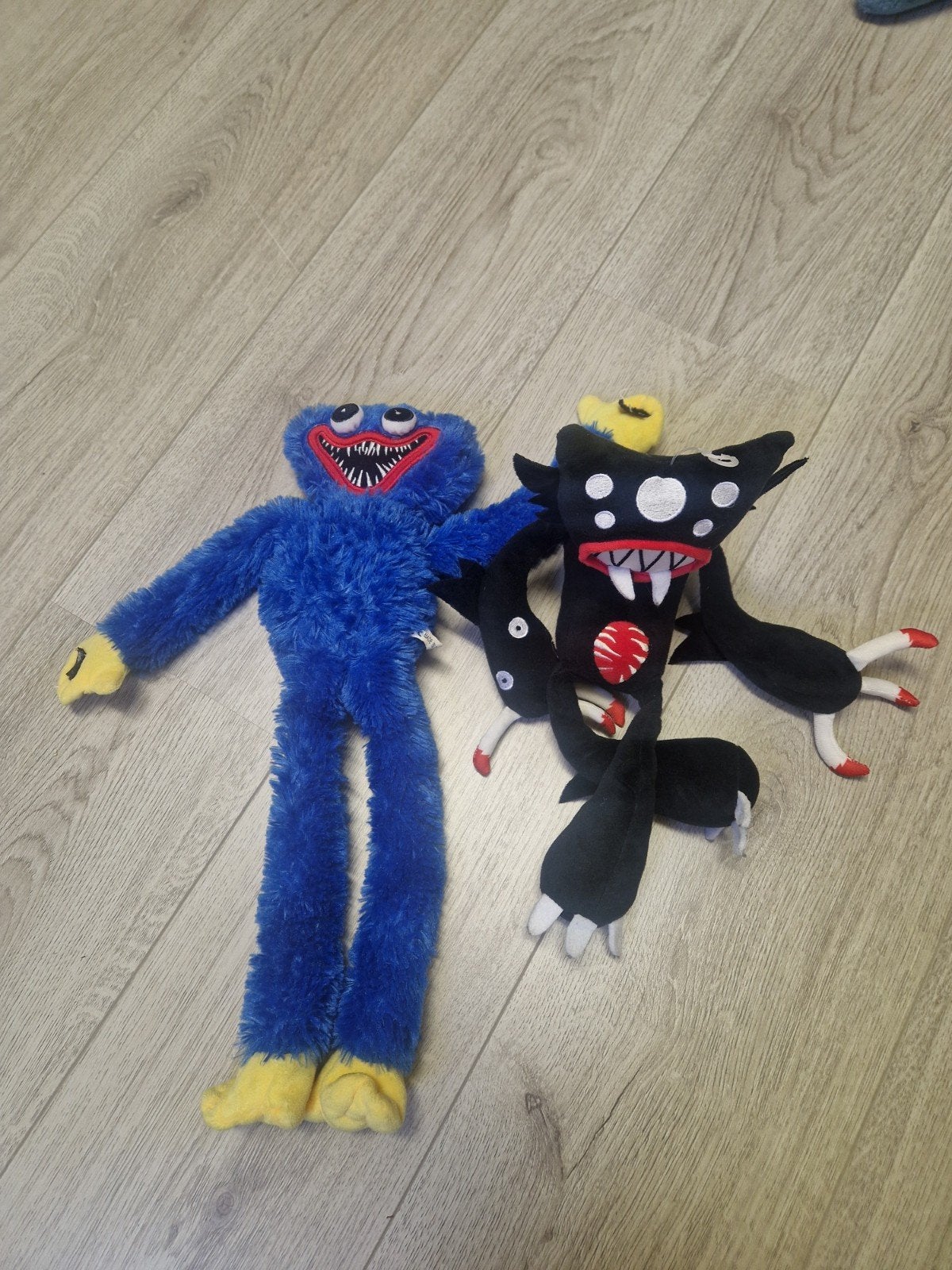 Knuffels: Huggy Wuggy en Zwart Monster, Overige merken, Overige karakters, Overige typen, Ophalen of Verzenden