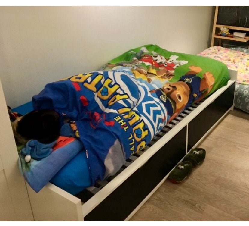 Flaxa 1 persoonsbed ikea incl lattenbodem, Ophalen, 85 tot 100 cm, Zo goed als nieuw, Lattenbodem