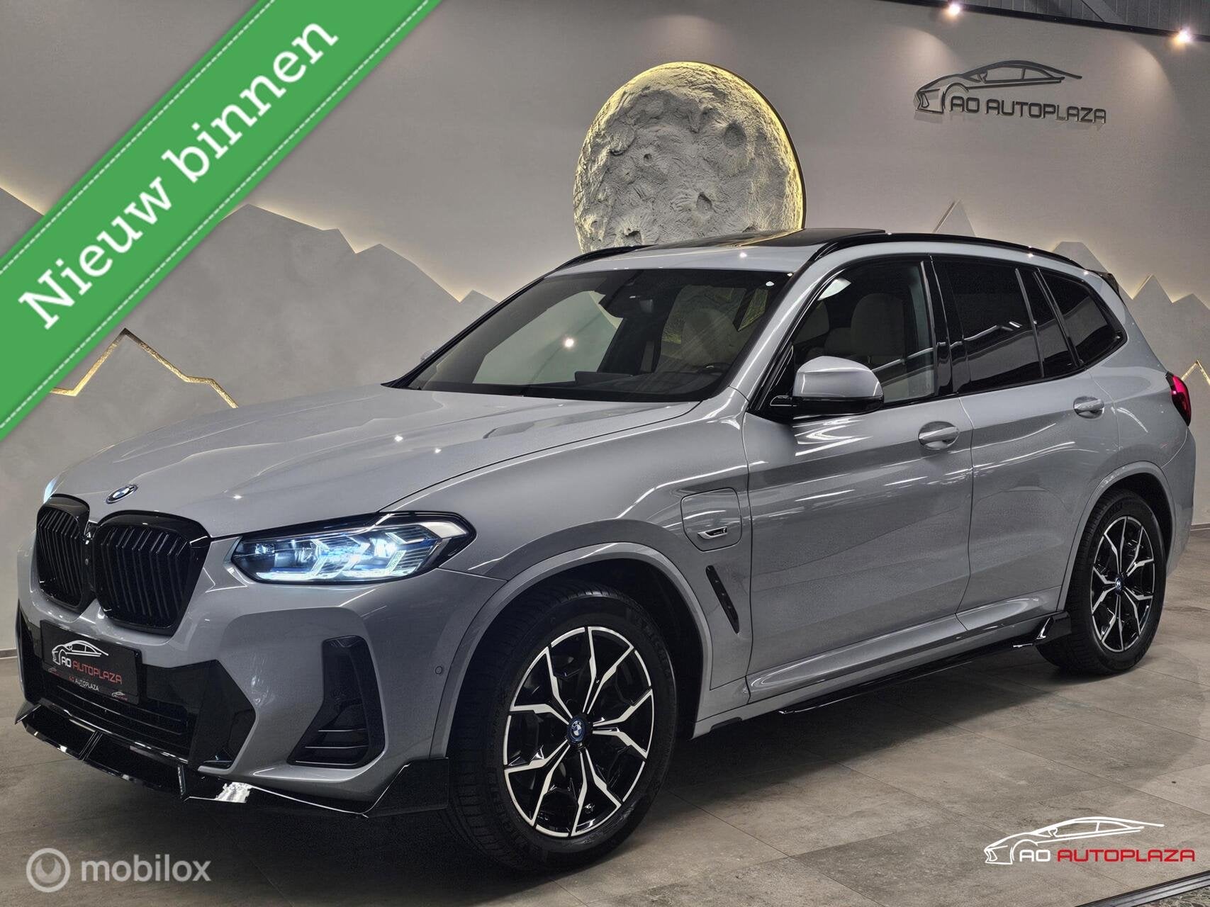 BMW X3 xDrive30e High Executive M Sport Panorama/Keyless/HUD, Automaat, Beige, Leder, Bedrijf