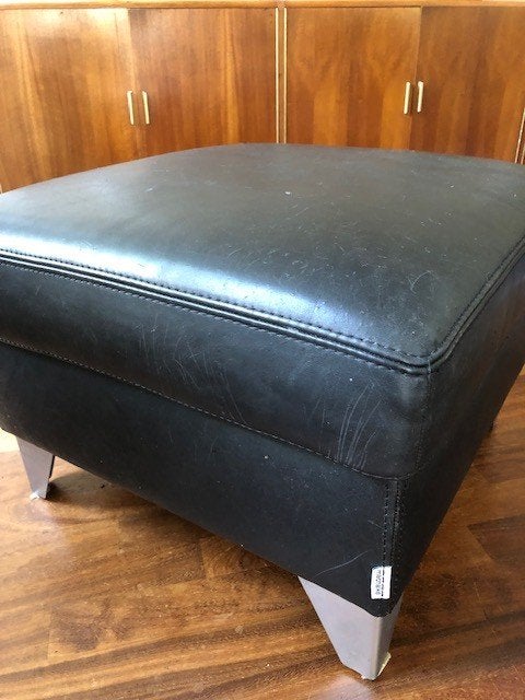 Hocker Machalke leder, Huis en Inrichting, Banken | Voetenbanken en Poefen, Ophalen, Gebruikt, Modern, Leer
