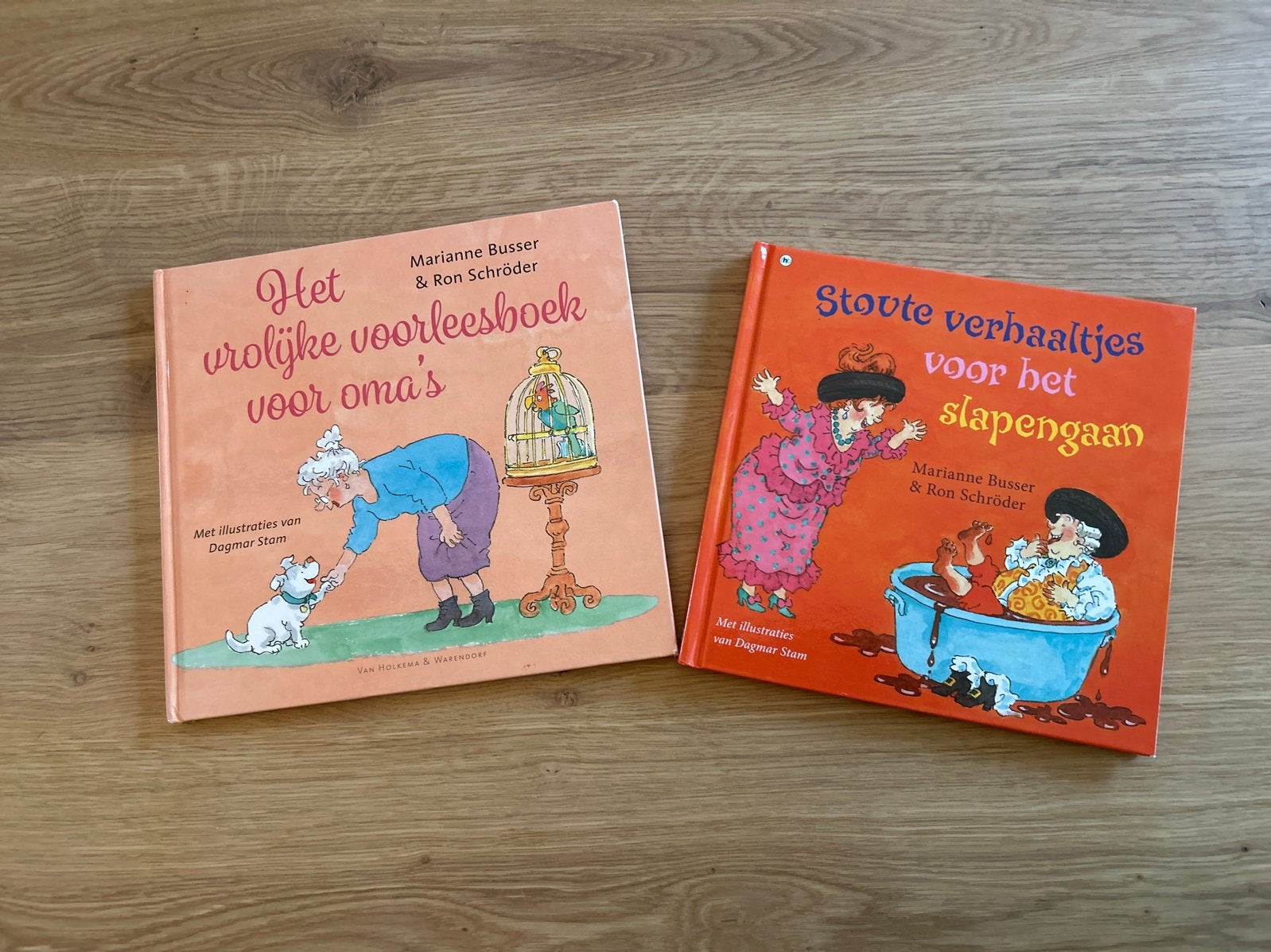 2x Voorleesboeken: Oma's & Stoute Verhaaltjes, Ophalen of Verzenden, Zo goed als nieuw, Fictie algemeen
