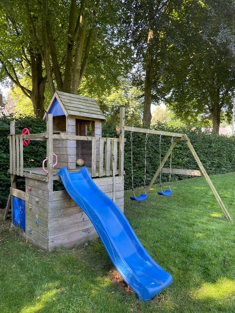speelhuis, Ophalen, Gebruikt, Schommel