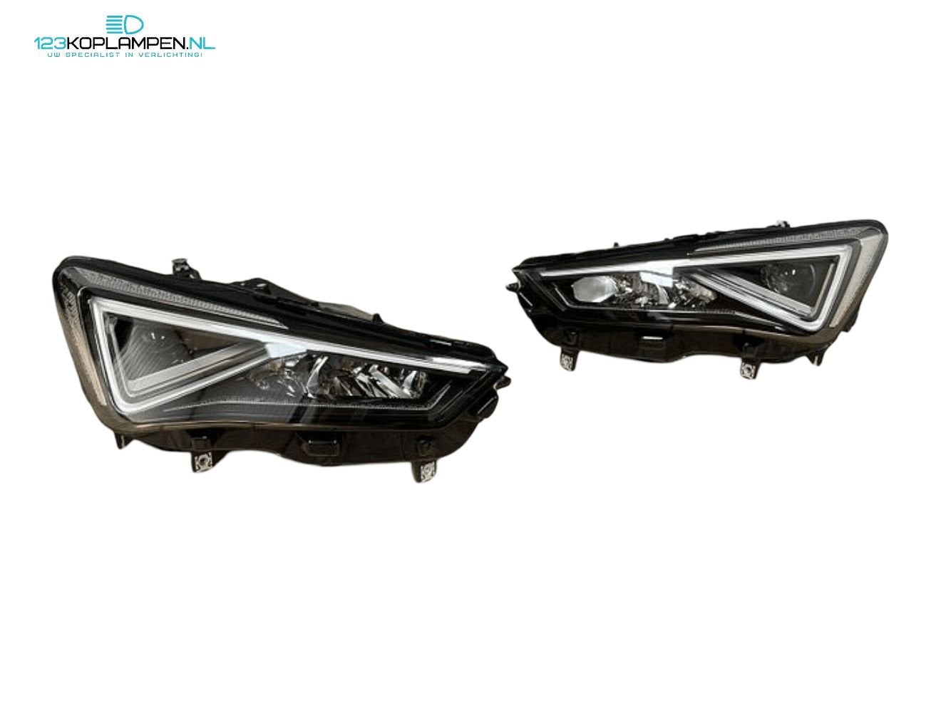 Seat Leon 4 IV 5FJ 2021 Full LED koplamp koplampen links rec, Ophalen, Gebruikt, -, -