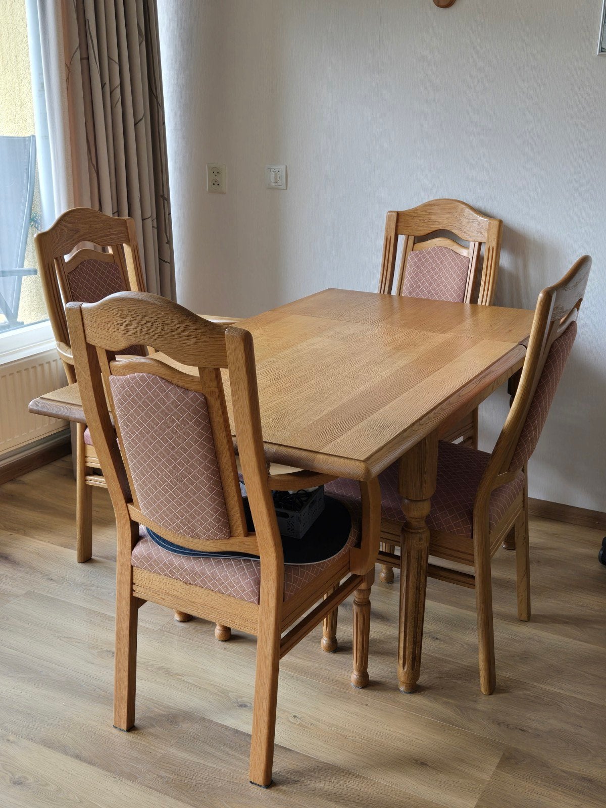 Oisterwijk eethoek geloogd eiken, Ophalen, Gebruikt, 4 tot 6 stoelen