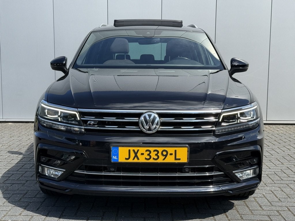 Volkswagen Tiguan 1.4 TSI R-line Panoramadak Trekhaak Carpla, Auto's, Volkswagen, Voorwielaandrijving, 12 maanden, 125 pk, Gebruikt