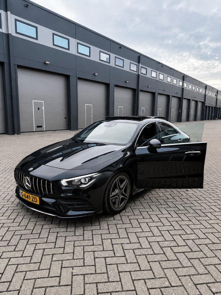Mercedes-Benz CLA 180 136pk 7G-DCT 2019 Zwart, Auto's, Mercedes-Benz, CLA, 136 pk, 4 cilinders, Zwart