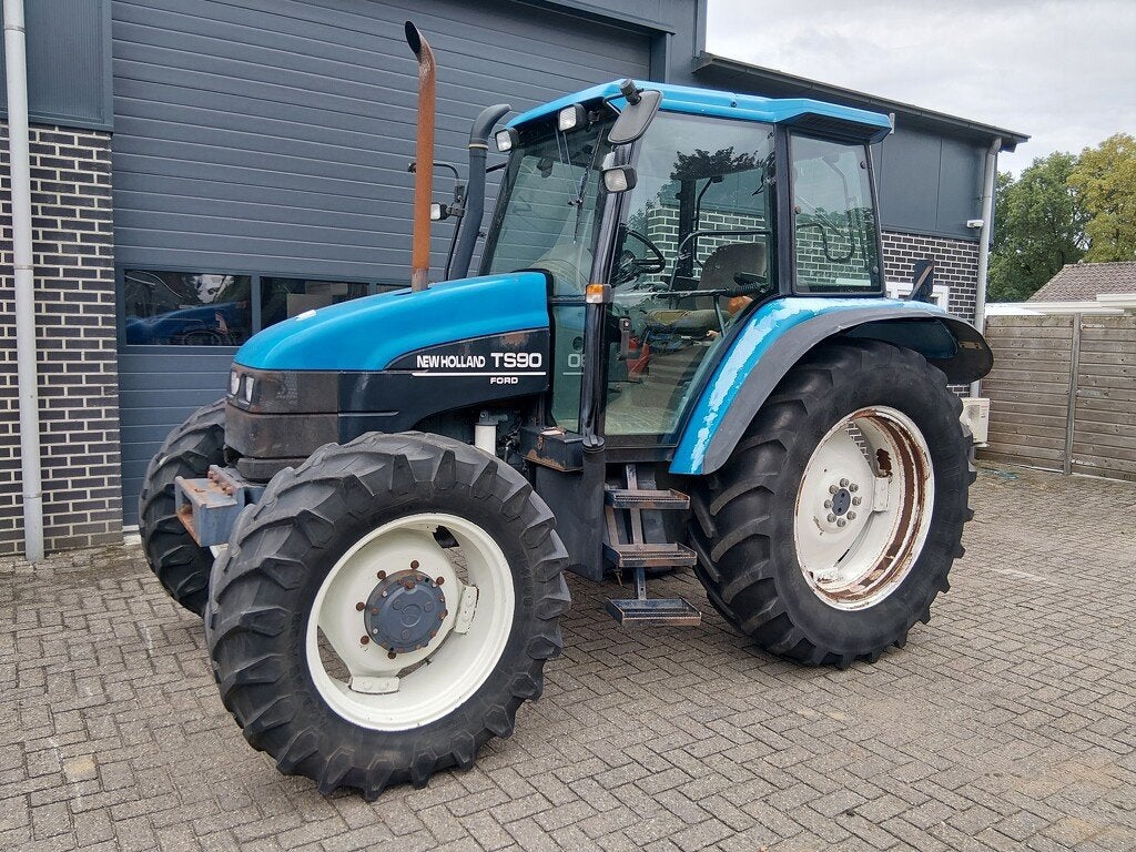New Holland TS 90, Lungo Stura Lazio 19
10156  Turin, IT, 80 tot 120 Pk, Cnh.italia@pec.cnhind.com, CNH Indust