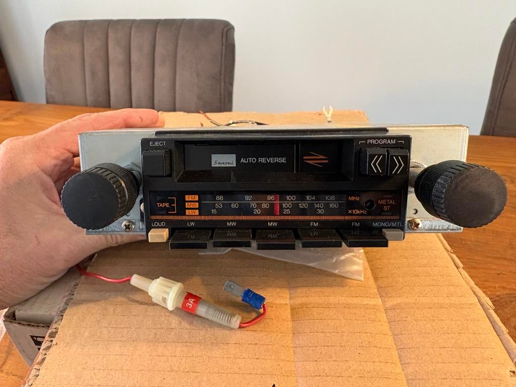 Nieuwe Sansui RX-70-L Stereo Autoradio Cassette Speler, Auto diversen, Autoradio's, Nieuw, Ophalen of Verzenden