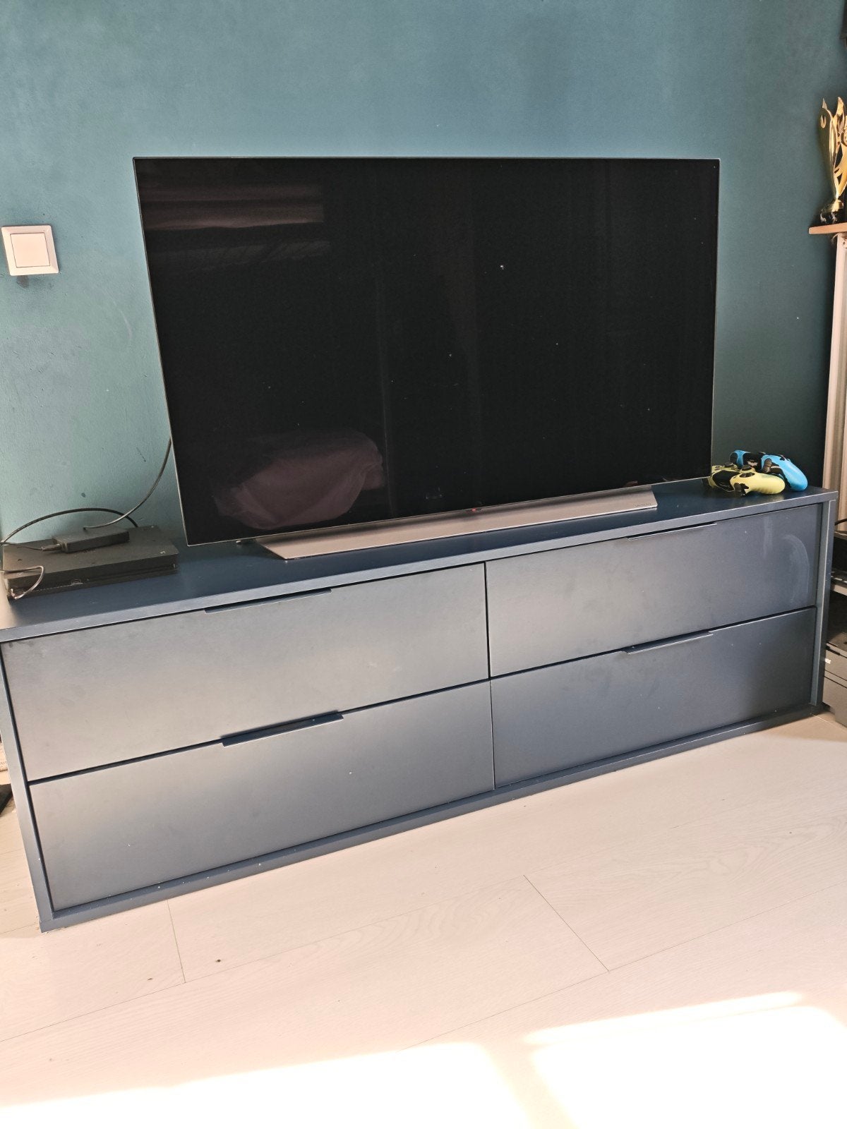 ikea ladenkast tv meubel dressoir, Gebruikt, Ophalen of Verzenden, Minder dan 100 cm, Metaal