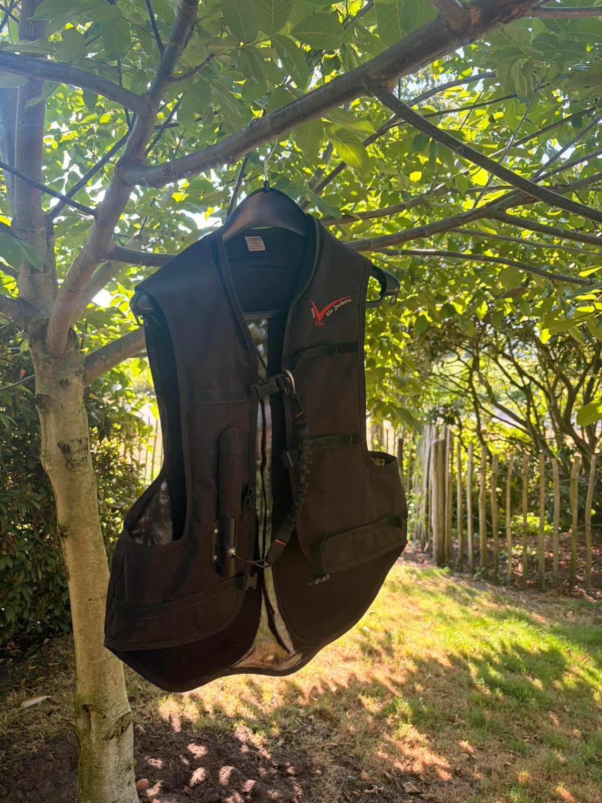 Air jacket point two bodyprotector eventing zwart maat M, Watersport en Boten, Hengelsport | Karpervissen, Ophalen of Verzenden