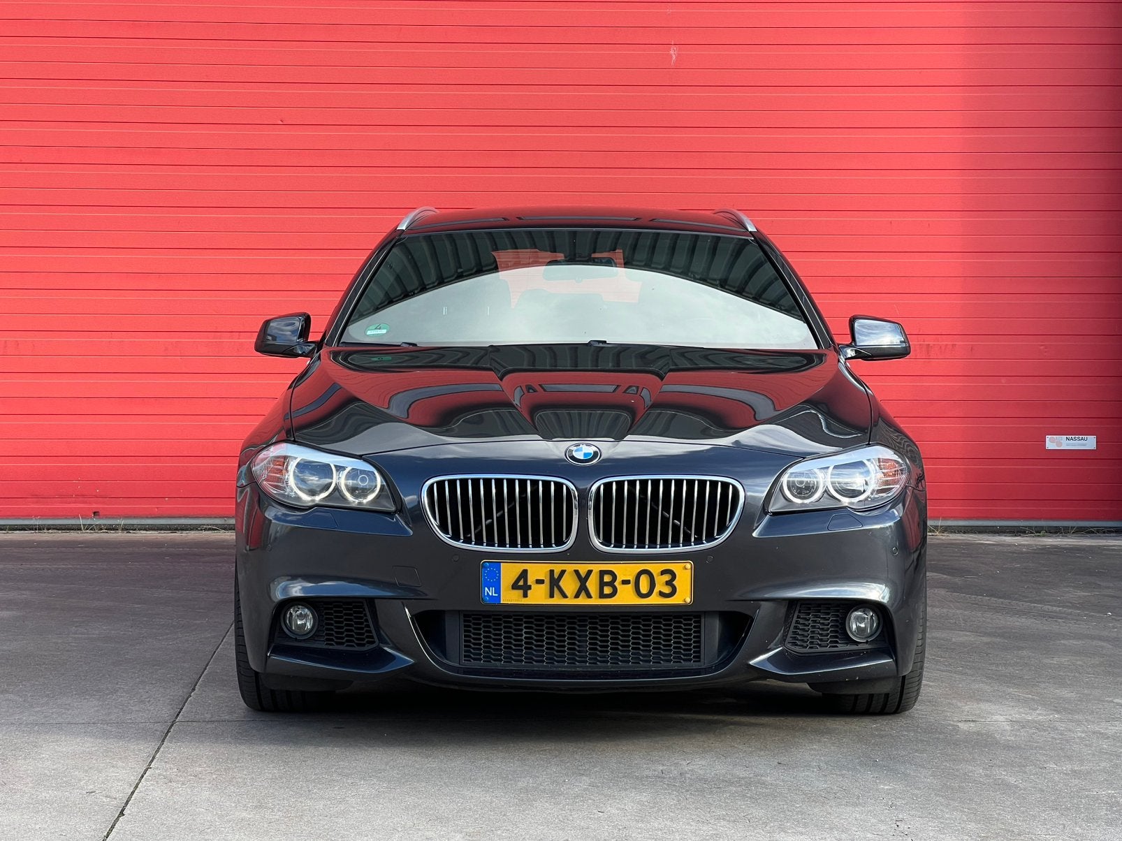 BMW 5-Serie 520I 135KW Touring Aut8 M Pakket NAP 2013 Grijs, Auto's, BMW, Automaat, Achterwielaandrijving, Zwart, 4 cilinders