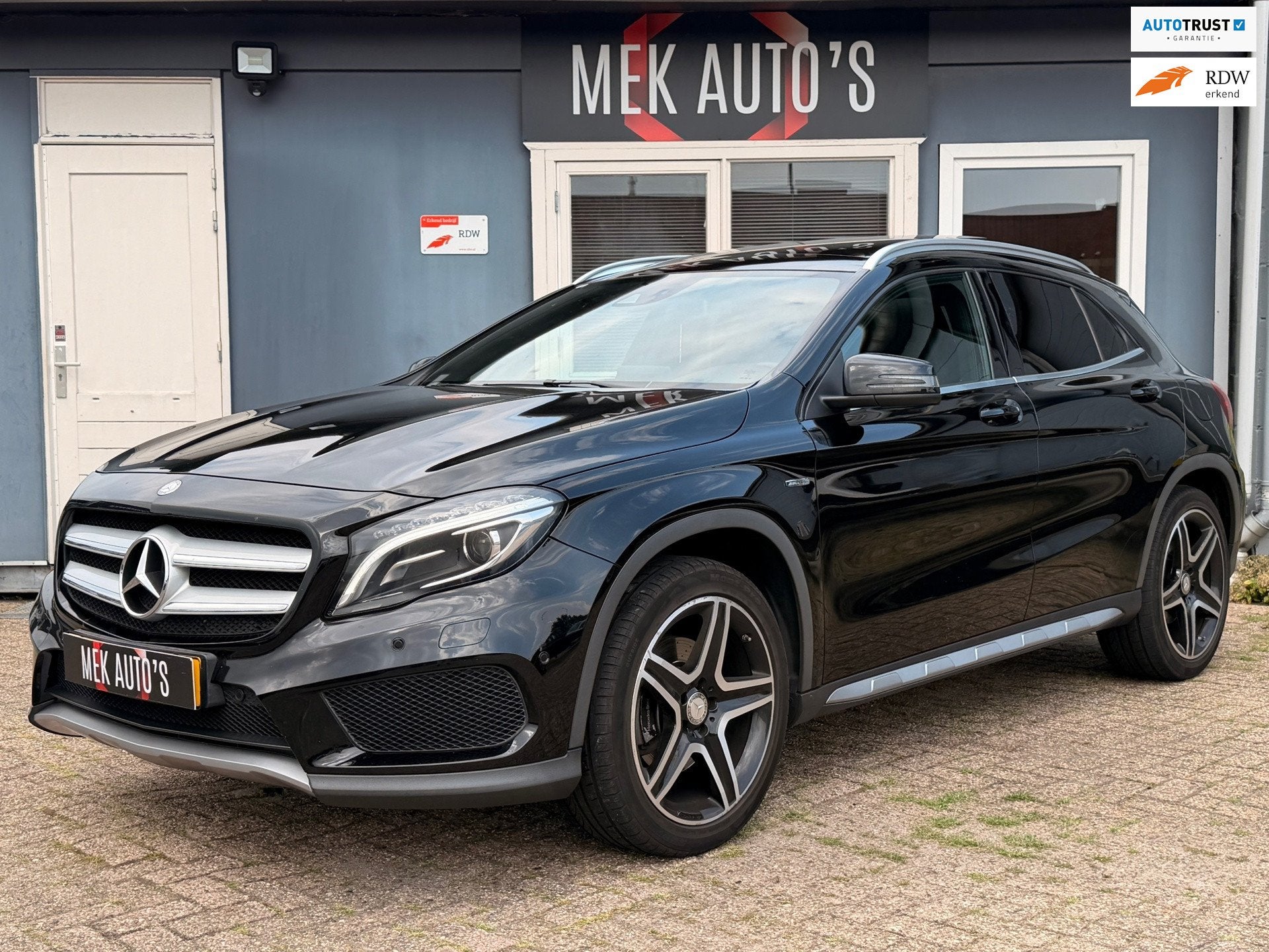 Mercedes-Benz GLA-klasse 250 4Matic Ambition|Pano|Camera|Nap, Auto's, Automaat, 15 km/l, 4 cilinders, Zwart