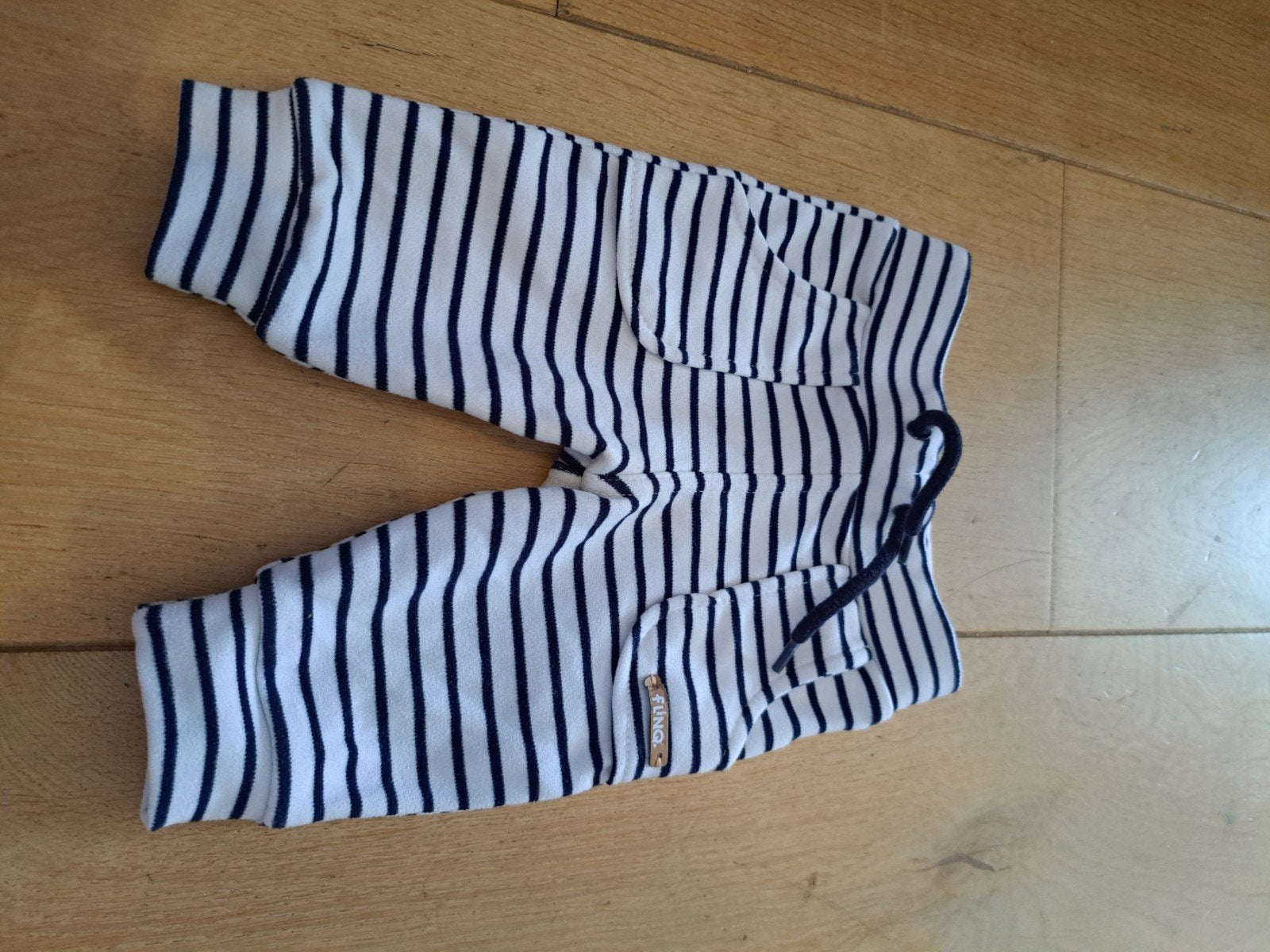 Fonq broek 56, Ophalen of Verzenden, Zo goed als nieuw, Jongetje of Meisje, Broekje