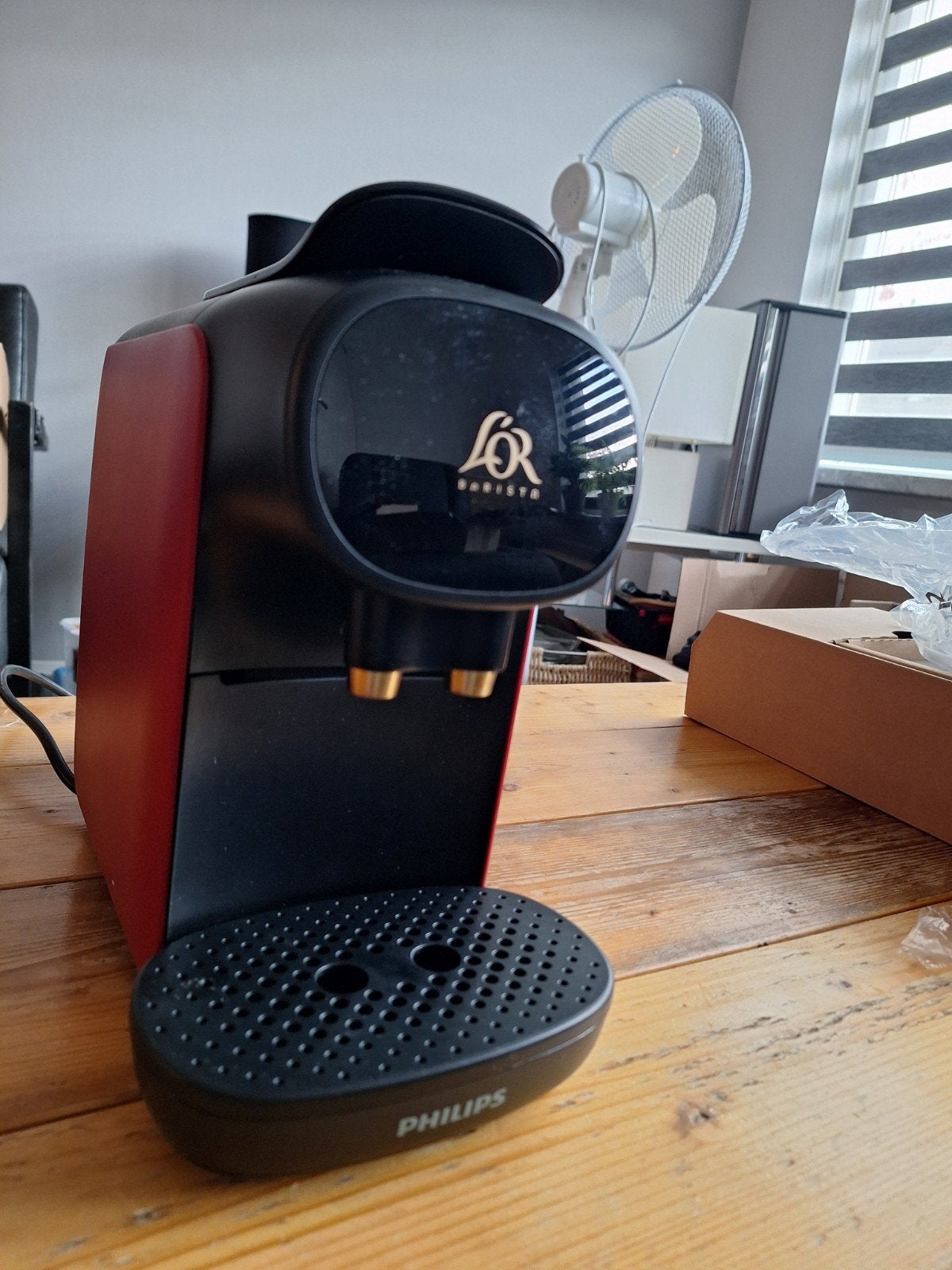 L'OR Barista Sublime Compact Sunset Rubis Koffiemachine, Ophalen, Espresso apparaat, Nieuw, 2 tot 4 kopjes