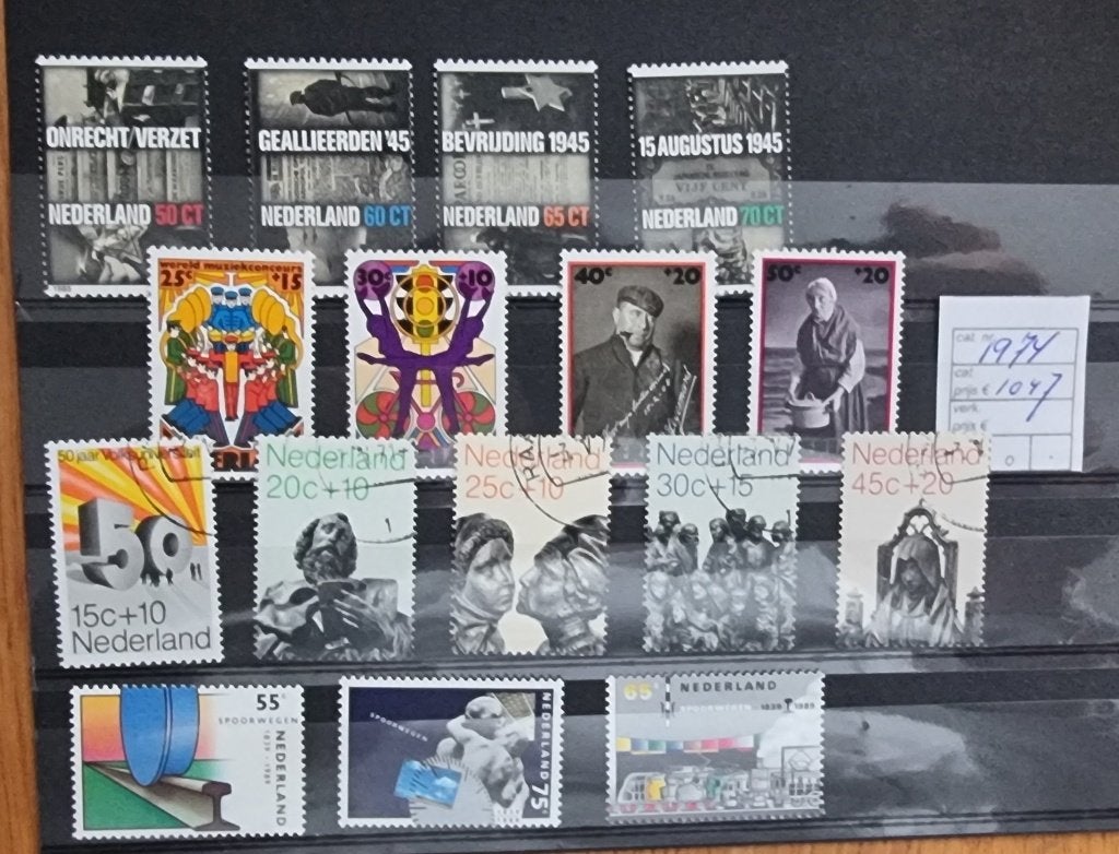 Postzegels Nederland € 0.10 per serie, Ophalen