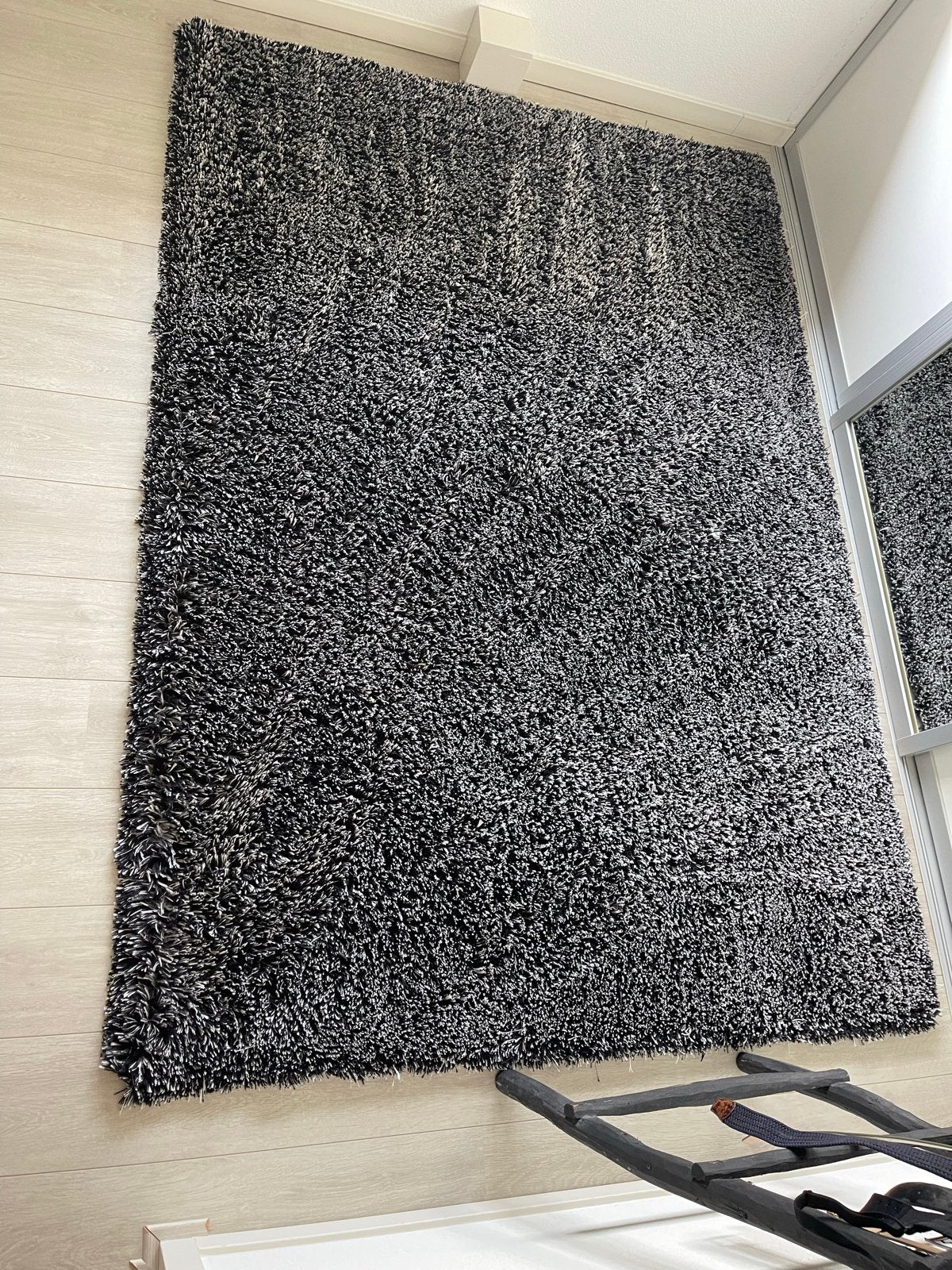 Zwart/zilvergrijs hoogpolig vloerkleed (165x230 cm), Ophalen, Gebruikt, Zwart, 150 tot 200 cm