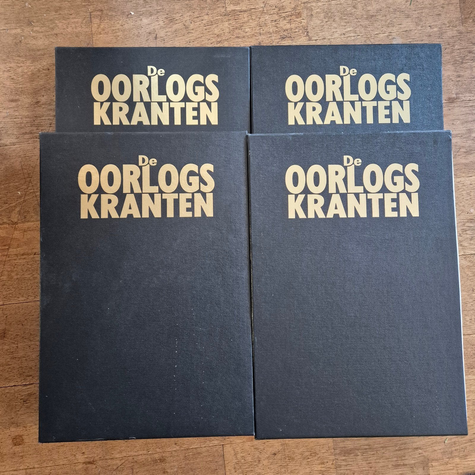 Oorlogskranten 40-45 Replica's - 4 Cassettes in Opbergboxen, Ophalen, Tweede Wereldoorlog, Nieuw, Algemeen