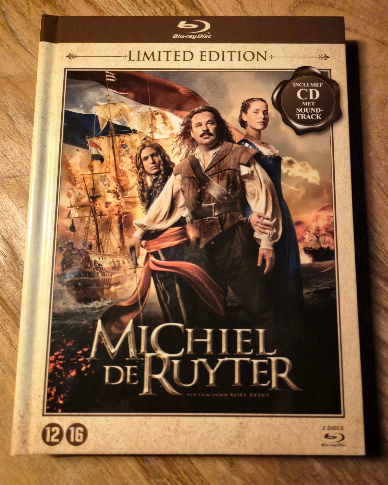 Michiel de Ruyter blu-ray/cd in boek.
Als nieuw., Cd's en Dvd's, Alle leeftijden, Ophalen of Verzenden, Zo goed als nieuw