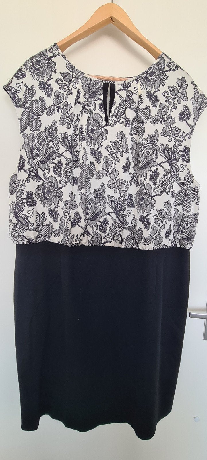 Promiss jurk maat 46/48 met kantpatroon, Promiss, Zwart, Maat 46/48 (XL) of groter, Ophalen of Verzenden