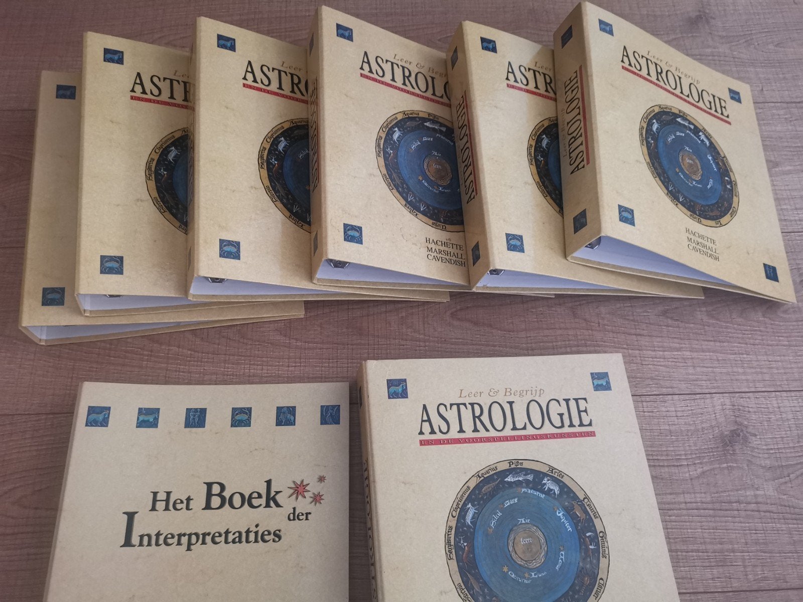 BOX  NIEUW ASTROLOGIE, Verzenden, Nieuw, Astrologie, Achtergrond en Informatie