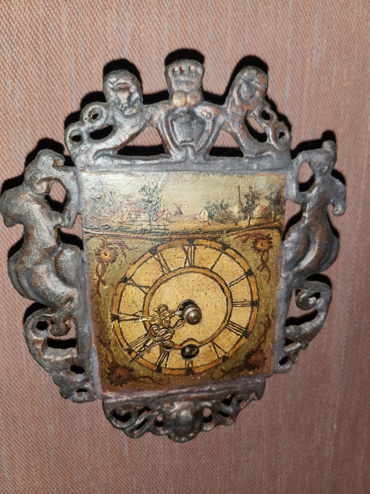 klein antiek klokje, Ophalen of Verzenden