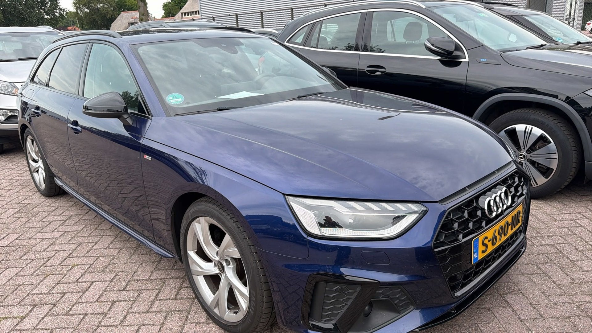 Audi A4 Avant 35 TFSI S edition Automaat | Navigatie | CarPl, Auto's, Audi, Dealer onderhouden, Gebruikt, Euro 6, 4 cilinders