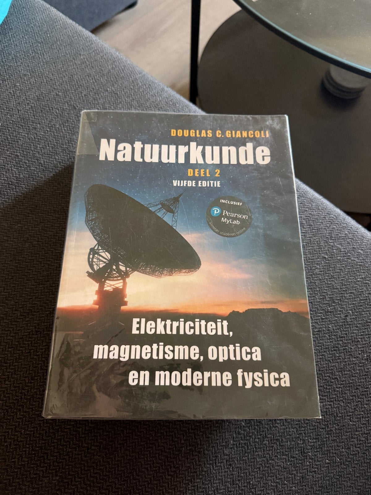 Natuurkunde Deel 2 vijfde editie Douglas C. giancoli, Ophalen of Verzenden, Beta, Zo goed als nieuw, HBO