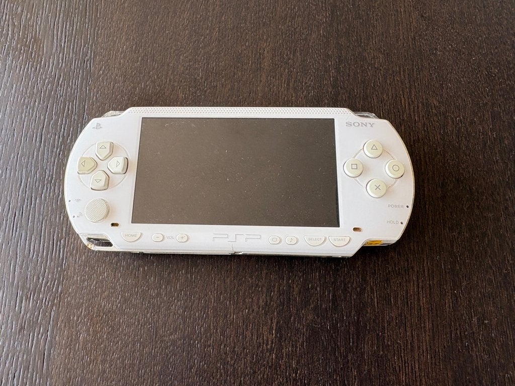 Sony PSP 1004 (Ceramic White), Spelcomputers en Games, Spelcomputers | Sony PSP, Ophalen of Verzenden, Gebruikt, Wit, PSP