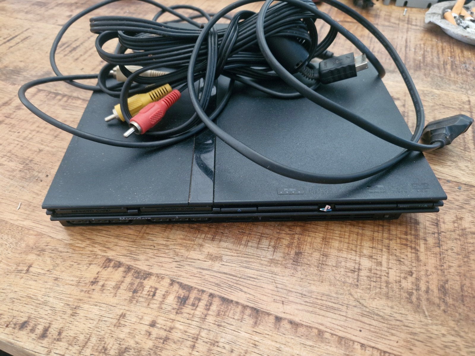 Sony PlayStation 2 Slim met kabels, Gebruikt, Zwart, Ophalen of Verzenden, Zonder controller