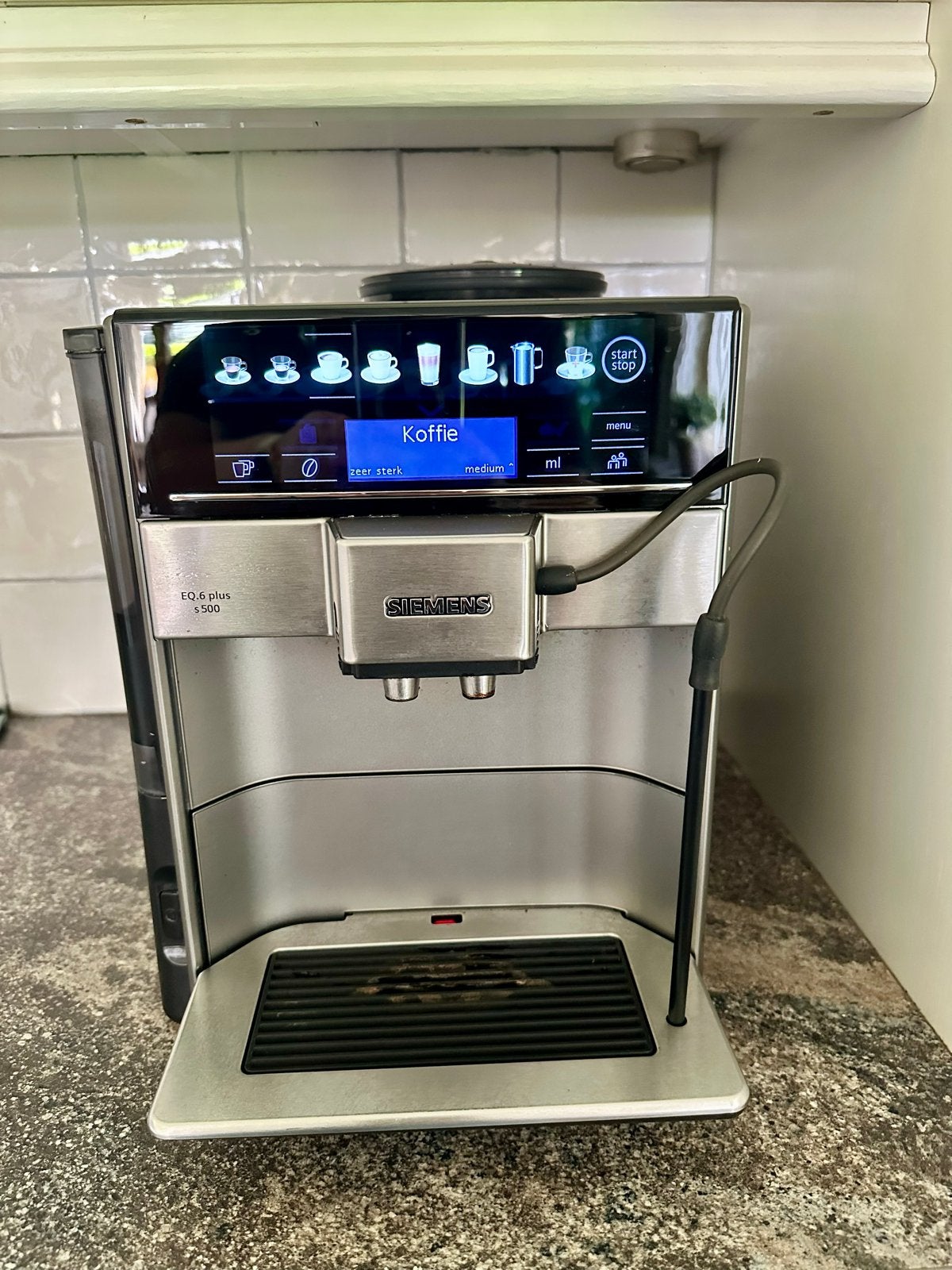 Siemens EQ.6 plus s500 volautomatische koffiemachine, Ophalen, Afneembaar waterreservoir, Gebruikt, 10 kopjes of meer