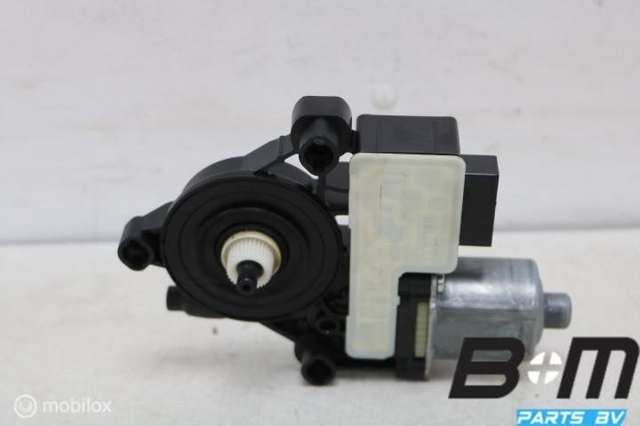 Raammotor rechtsachter VW Polo 2G 5Q0959812D, Gebruikt