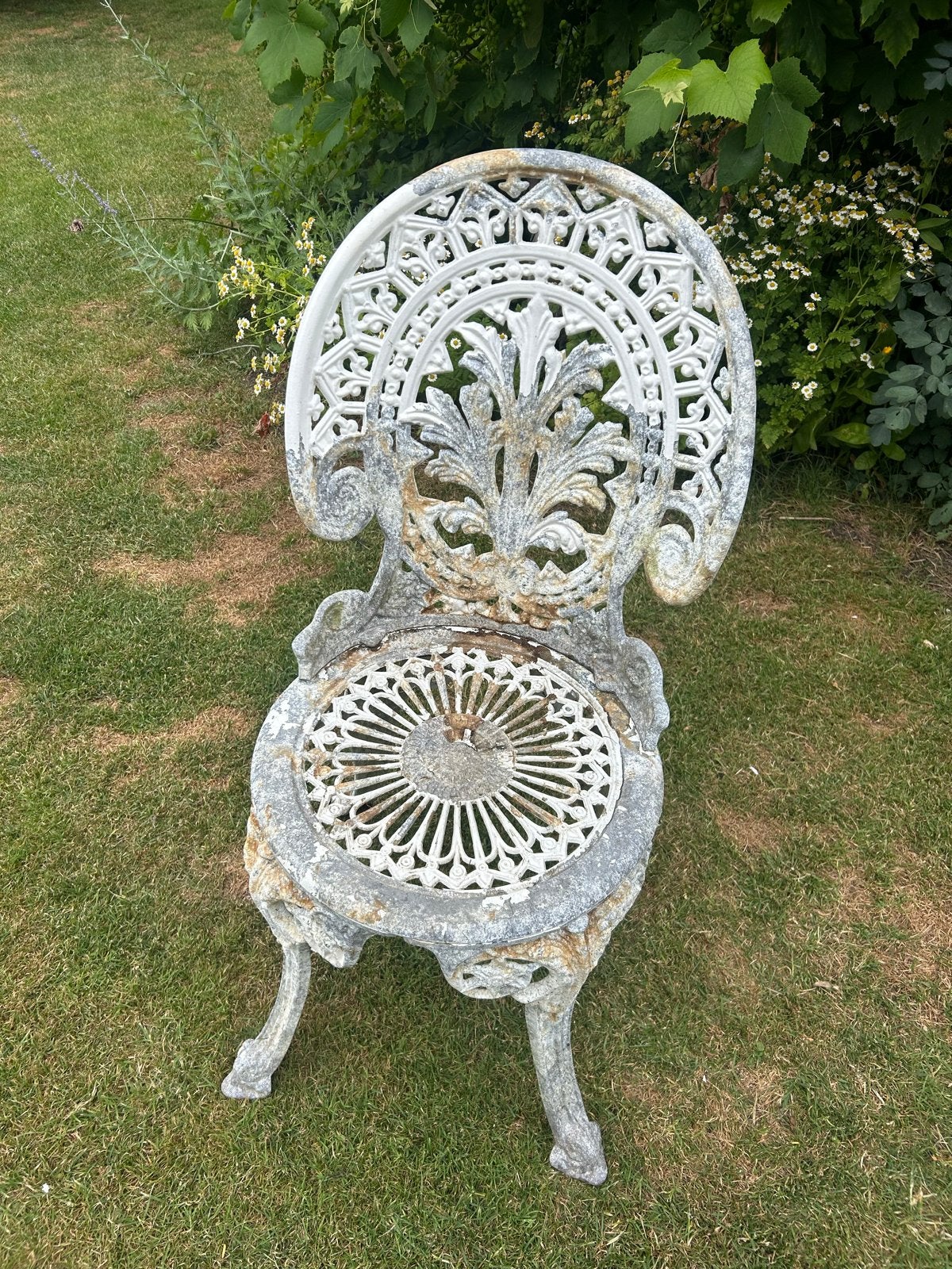 2 Antieke  alluminium  tuinstoelen, Victoriaanse stijl, Ophalen