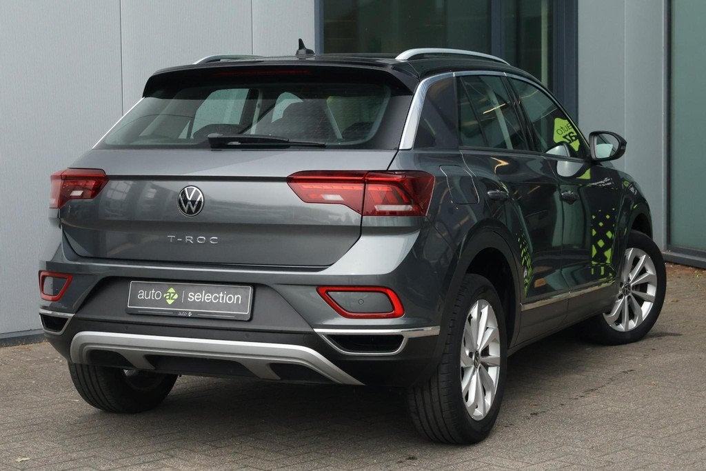 Volkswagen T-Roc 1.5 TSI Style / Camera / Stoelverw / Adapti, 1258 kg, 4 cilinders, 150 pk, Bedrijf