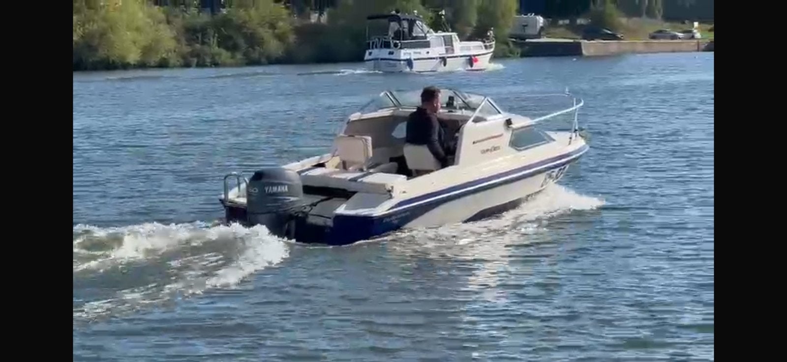 Glastron Carlson 500 met Yamaha 60 pk 4-takt – Vaarklaar!, Ophalen, Zo goed als nieuw, Benzine, Buitenboordmotor