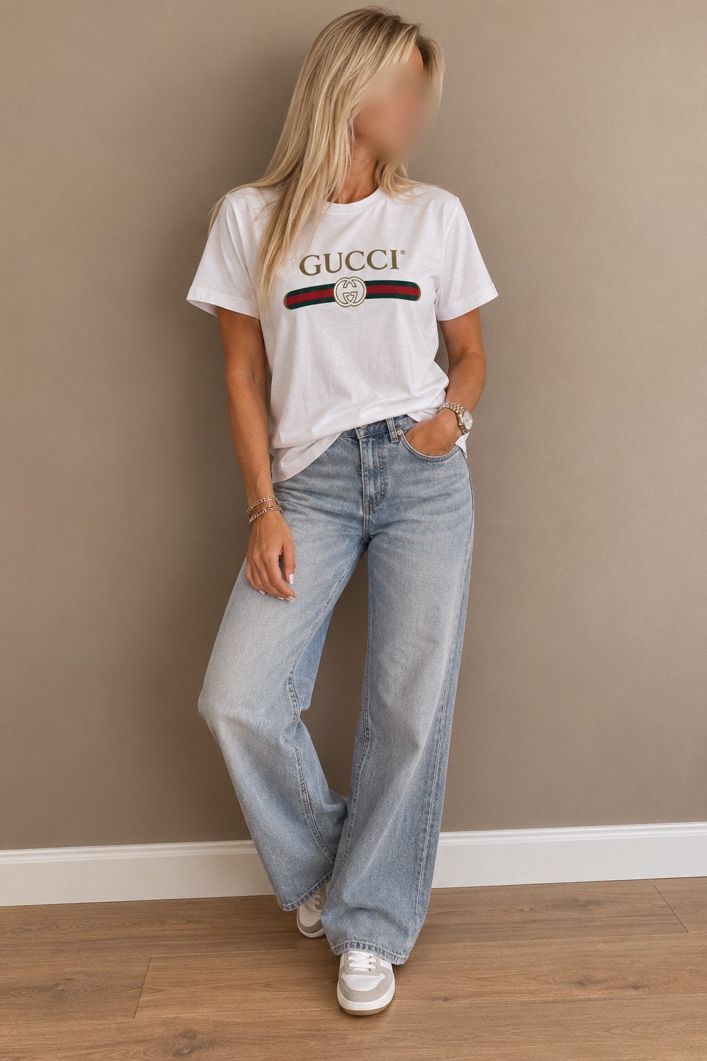 Gucci T-shirt met logo - Maat L, Kleding | Dames, Wit, Maat 42/44 (L), Ophalen of Verzenden, Korte mouw