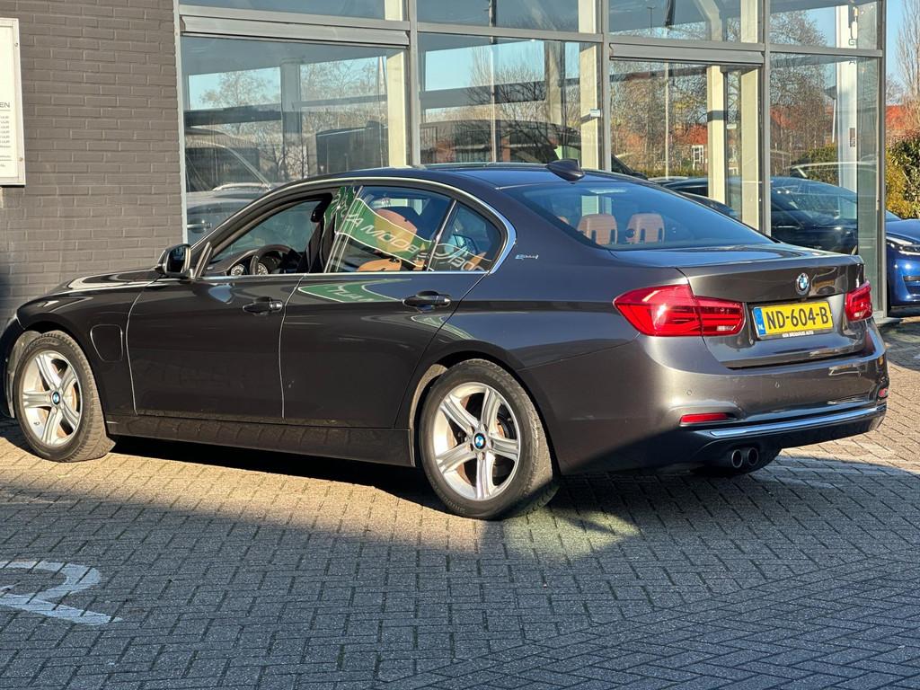 BMW 3-serie 330e Centennial High Executive/CAMERA/LEDER/NAVI, Automaat, 1998 cc, Achterwielaandrijving, Gebruikt